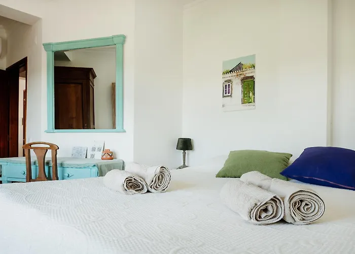 Entrecolinas 알부페이라