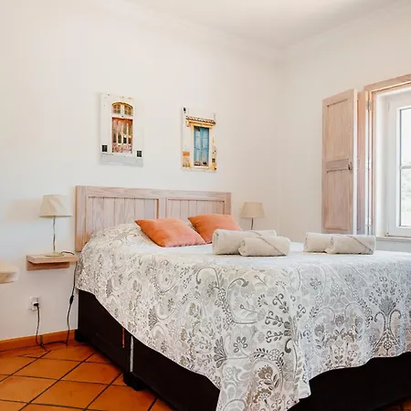 Nocleg ze śniadaniem Entrecolinas 4*