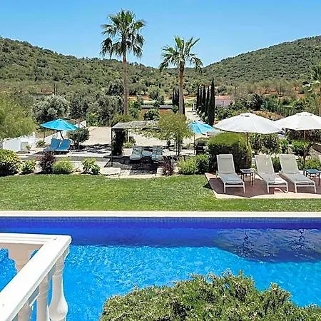 Bed & Breakfast Entrecolinas 4*