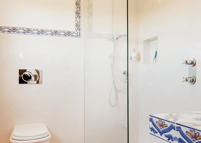 Entrecolinas Bed & Breakfast